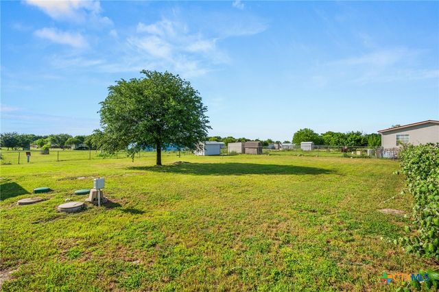 152 Hillside Drive, Troy, TX 76579