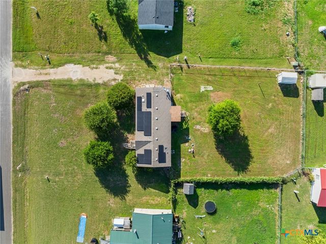 152 Hillside Drive, Troy, TX 76579