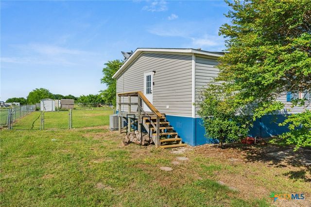 152 Hillside Drive, Troy, TX 76579