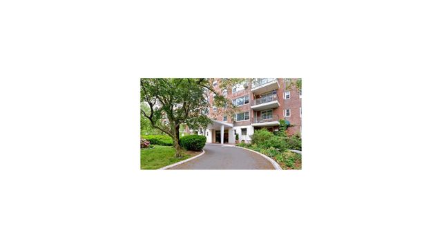 750 KAPPOCK Street # 305, New York City, NY 10463