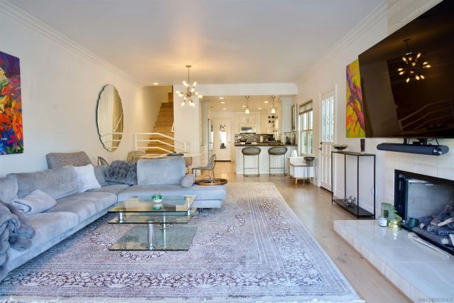 4549 Cove Dr A, Carlsbad, CA 92008