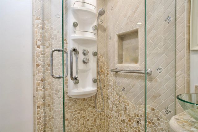 4549 Cove Dr A, Carlsbad, CA 92008