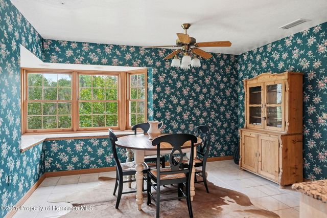 18610 Townsend House Road, Dade City, FL 33523