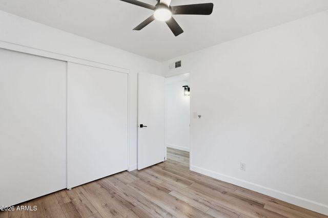 4366 E SANDIA Street, Phoenix, AZ 85044