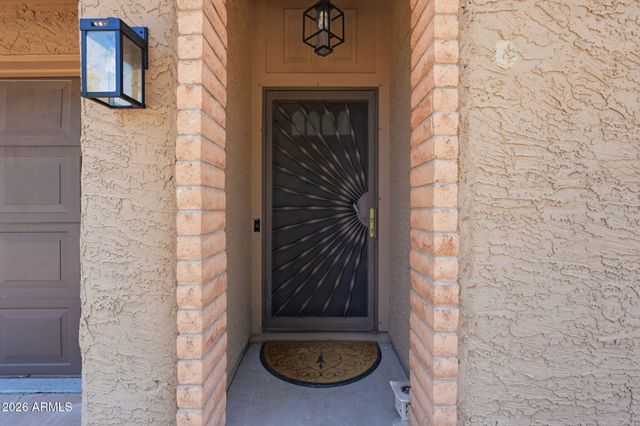 4366 E SANDIA Street, Phoenix, AZ 85044