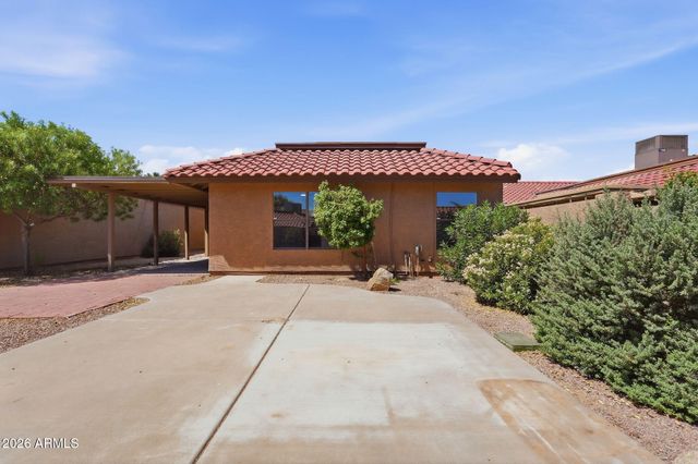4366 E SANDIA Street, Phoenix, AZ 85044