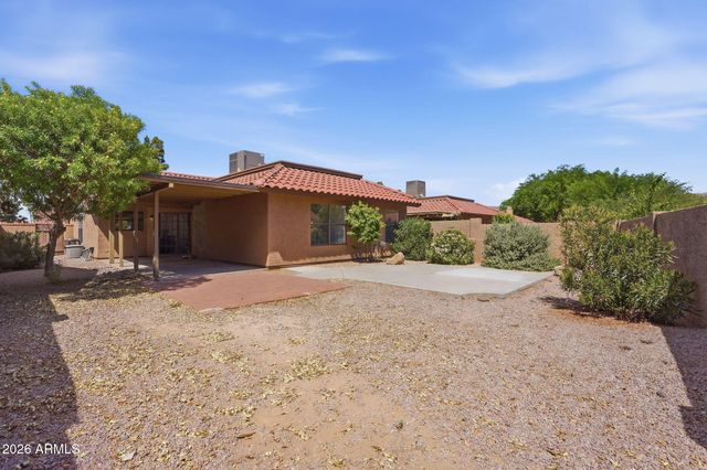 4366 E SANDIA Street, Phoenix, AZ 85044