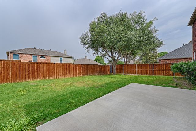 2804 Hudson Crossing, Mckinney, TX 75072