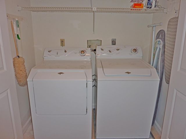 12 Ledgewood Hills Dr Apt 105, Nashua, NH 03062