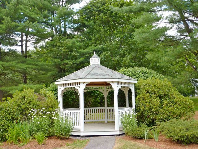 12 Ledgewood Hills Dr Apt 105, Nashua, NH 03062