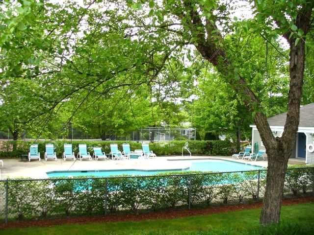 12 Ledgewood Hills Dr Apt 105, Nashua, NH 03062