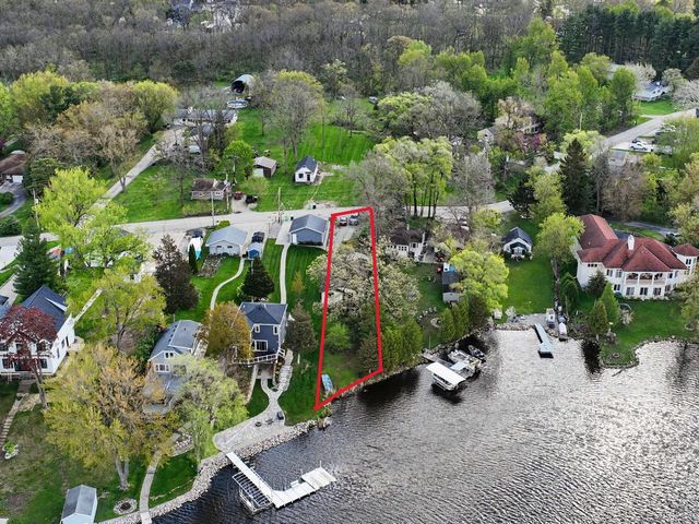 6602 Channel ROAD, Waterford, WI 53185