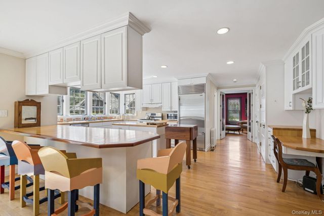 54 Palmer Terrace, Sag Harbor, NY 11963