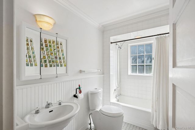 54 Palmer Terrace, Sag Harbor, NY 11963