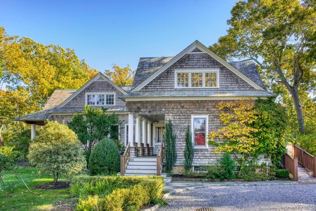 54 Palmer Terrace, Sag Harbor, NY 11963