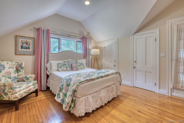 54 Palmer Terrace, Sag Harbor, NY 11963