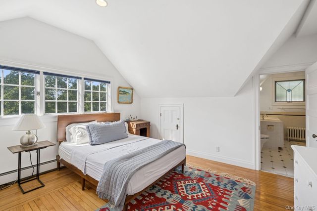 54 Palmer Terrace, Sag Harbor, NY 11963