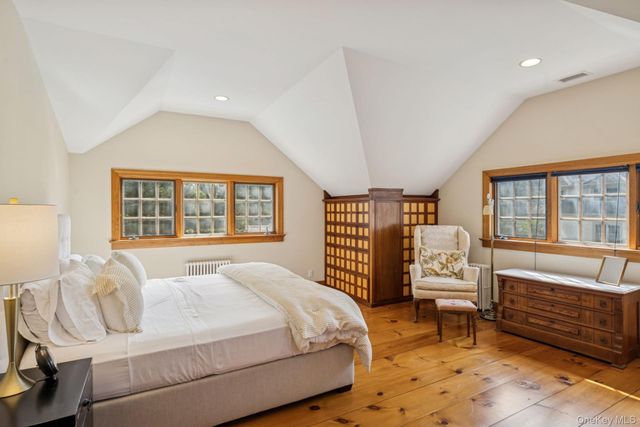54 Palmer Terrace, Sag Harbor, NY 11963