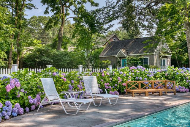 54 Palmer Terrace, Sag Harbor, NY 11963