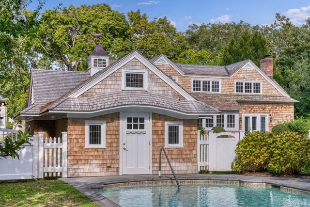 54 Palmer Terrace, Sag Harbor, NY 11963