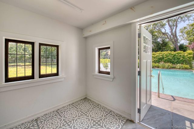 54 Palmer Terrace, Sag Harbor, NY 11963
