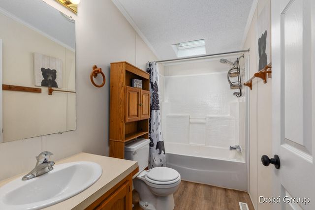 6830 E Carrigan Drive, Newaygo, MI 49337