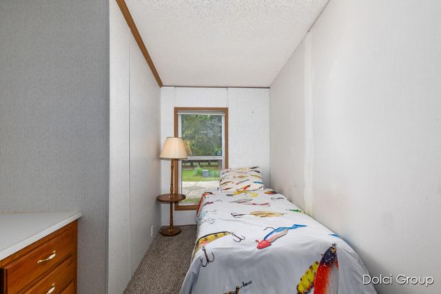 6830 E Carrigan Drive, Newaygo, MI 49337