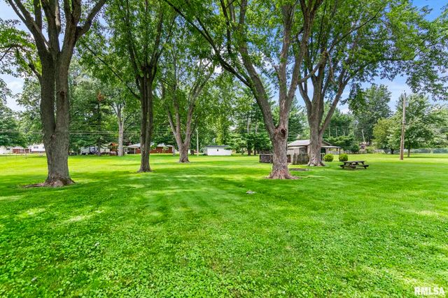 6175 Crows Mill Road, Springfield, IL 62707