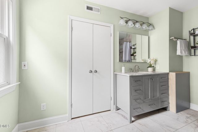 2414 Farthing Street, Durham, NC 27704