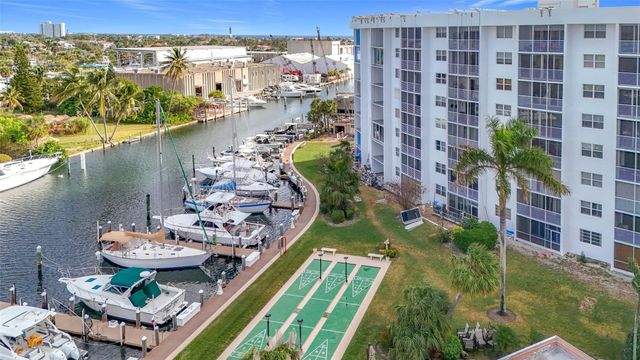 2731 NE 14th Street Cswy 812, Pompano Beach, FL 33062