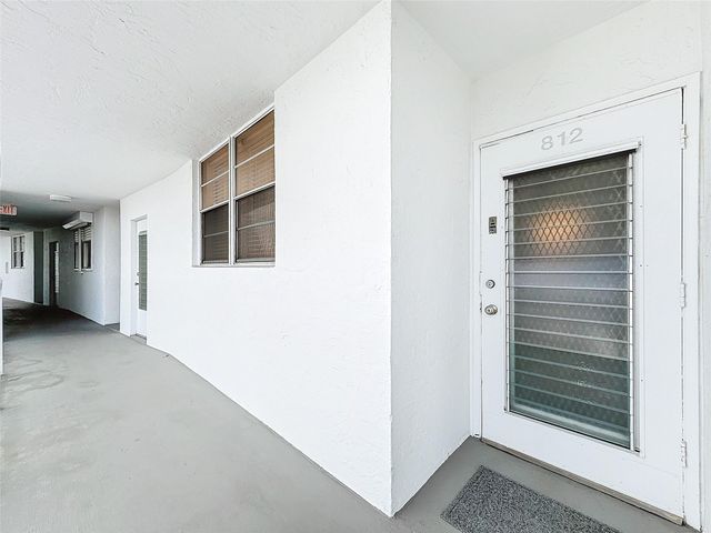 2731 NE 14th Street Cswy 812, Pompano Beach, FL 33062