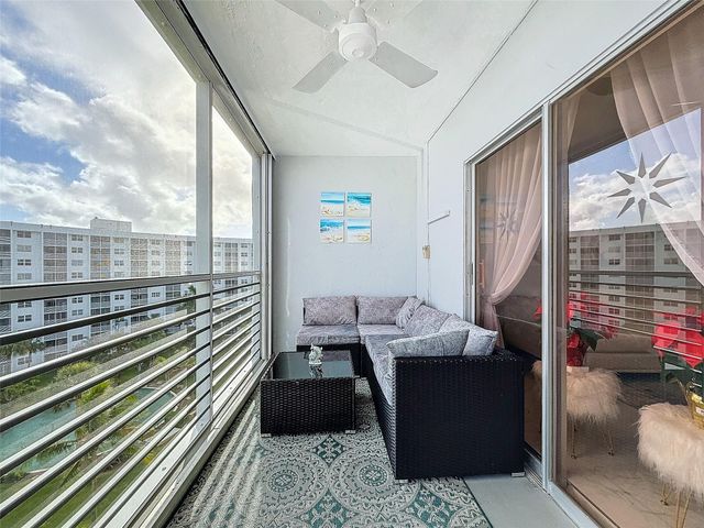 2731 NE 14th Street Cswy 812, Pompano Beach, FL 33062