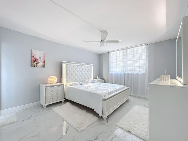 2731 NE 14th Street Cswy 812, Pompano Beach, FL 33062