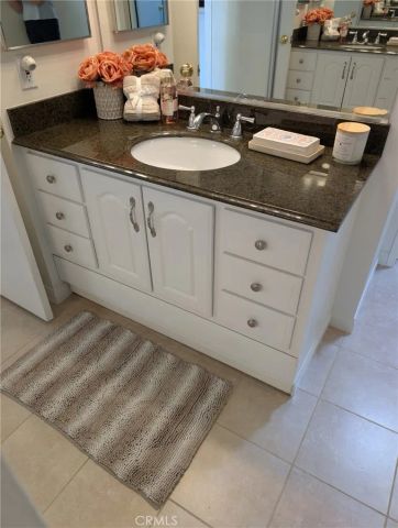 23515 Lyons 219, Valencia, CA 91355