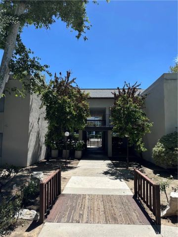 23515 Lyons 219, Valencia, CA 91355