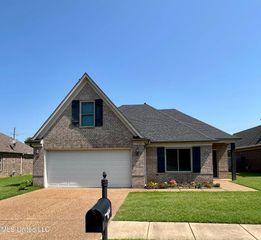 1164 Chestnut Drive, Southaven, MS 38671
