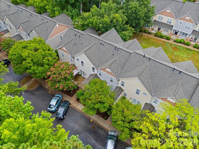 11143 Dundarrach Lane, Charlotte, NC 28277