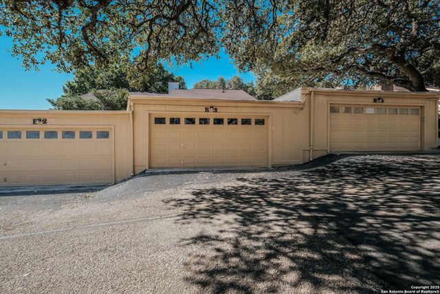 11303 Vance Jackson Rd Apt B3, San Antonio, TX 78230