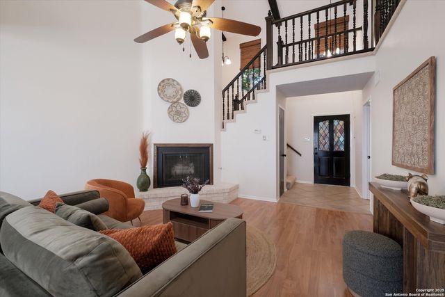 11303 Vance Jackson Rd Apt B3, San Antonio, TX 78230