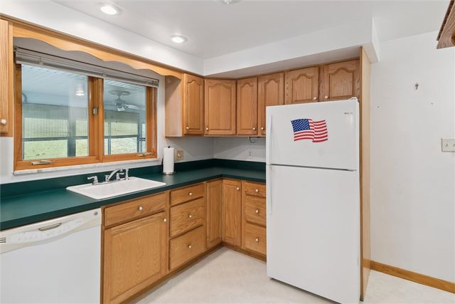 6434 Union Ave, Union Twp, PA 15332