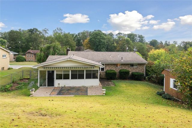 6434 Union Ave, Union Twp, PA 15332