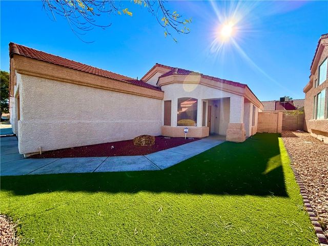 6717 Silvery Avenue, Las Vegas, NV 89108