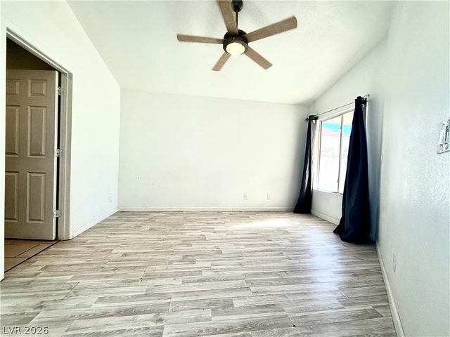 6717 Silvery Avenue, Las Vegas, NV 89108