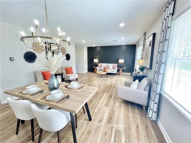 18826 Sunrise Drive, Belton, MO 64012