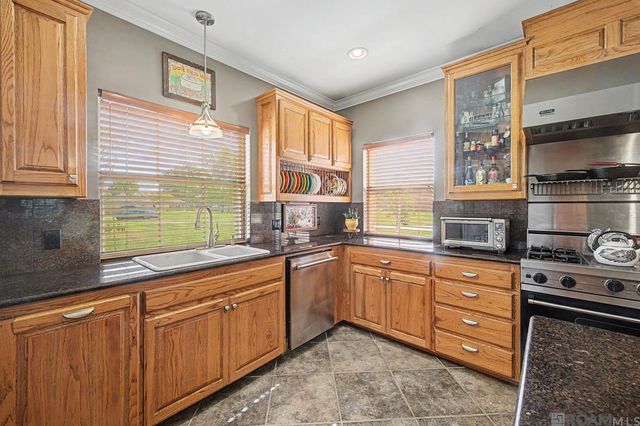 31868 Myers Rd, Denham Springs, LA 70726