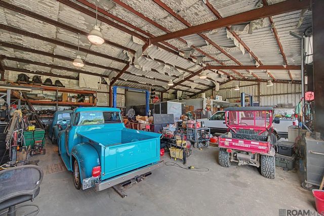 31868 Myers Rd, Denham Springs, LA 70726