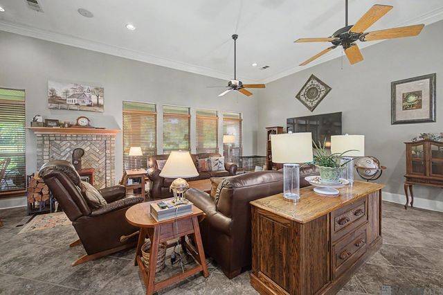 31868 Myers Rd, Denham Springs, LA 70726