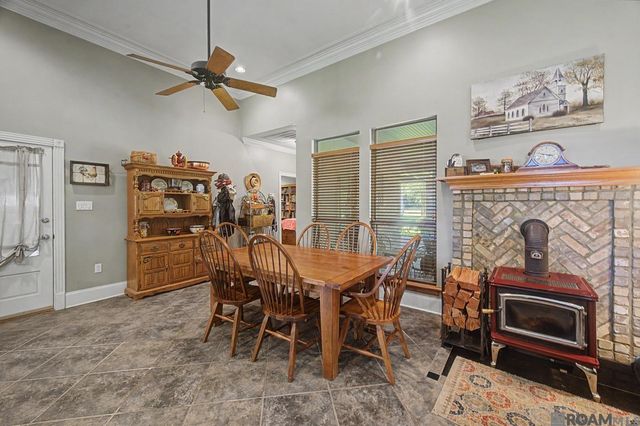31868 Myers Rd, Denham Springs, LA 70726