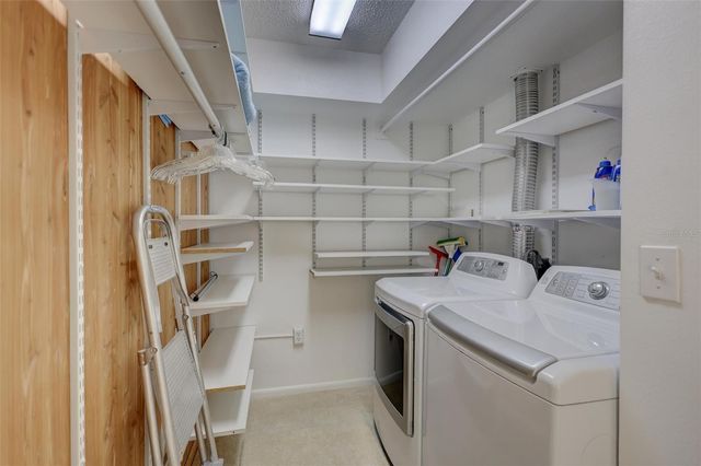 6140 MIDNIGHT PASS ROAD 904, Sarasota, FL 34242