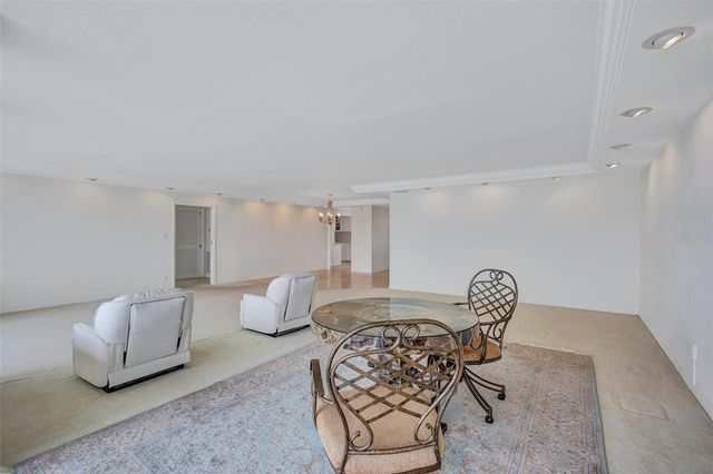 6140 MIDNIGHT PASS ROAD 904, Sarasota, FL 34242